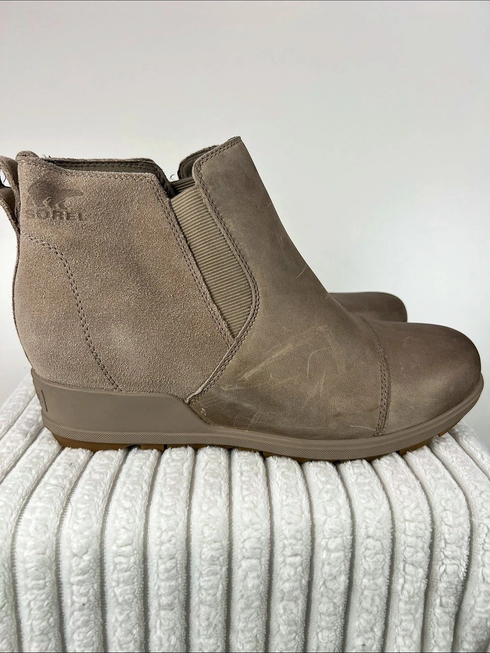 Sorel Evie pull on boot omega taupe size 10